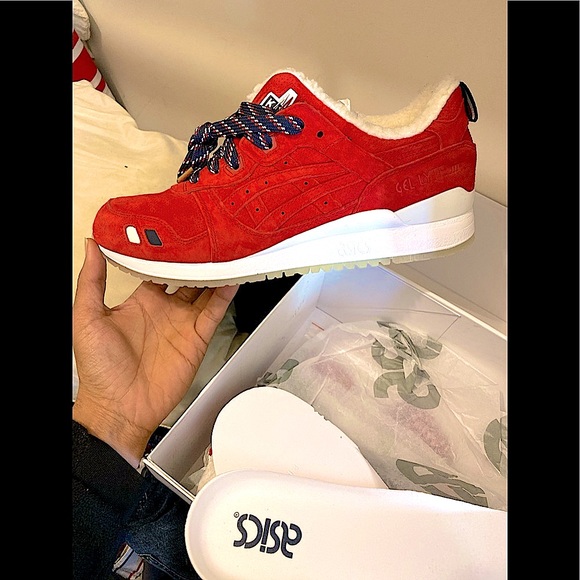 Rare Kith x Moncler x ASICS Gel Lyte III 3 sneaker - Red w/ White and Navy Blue - Picture 2 of 4